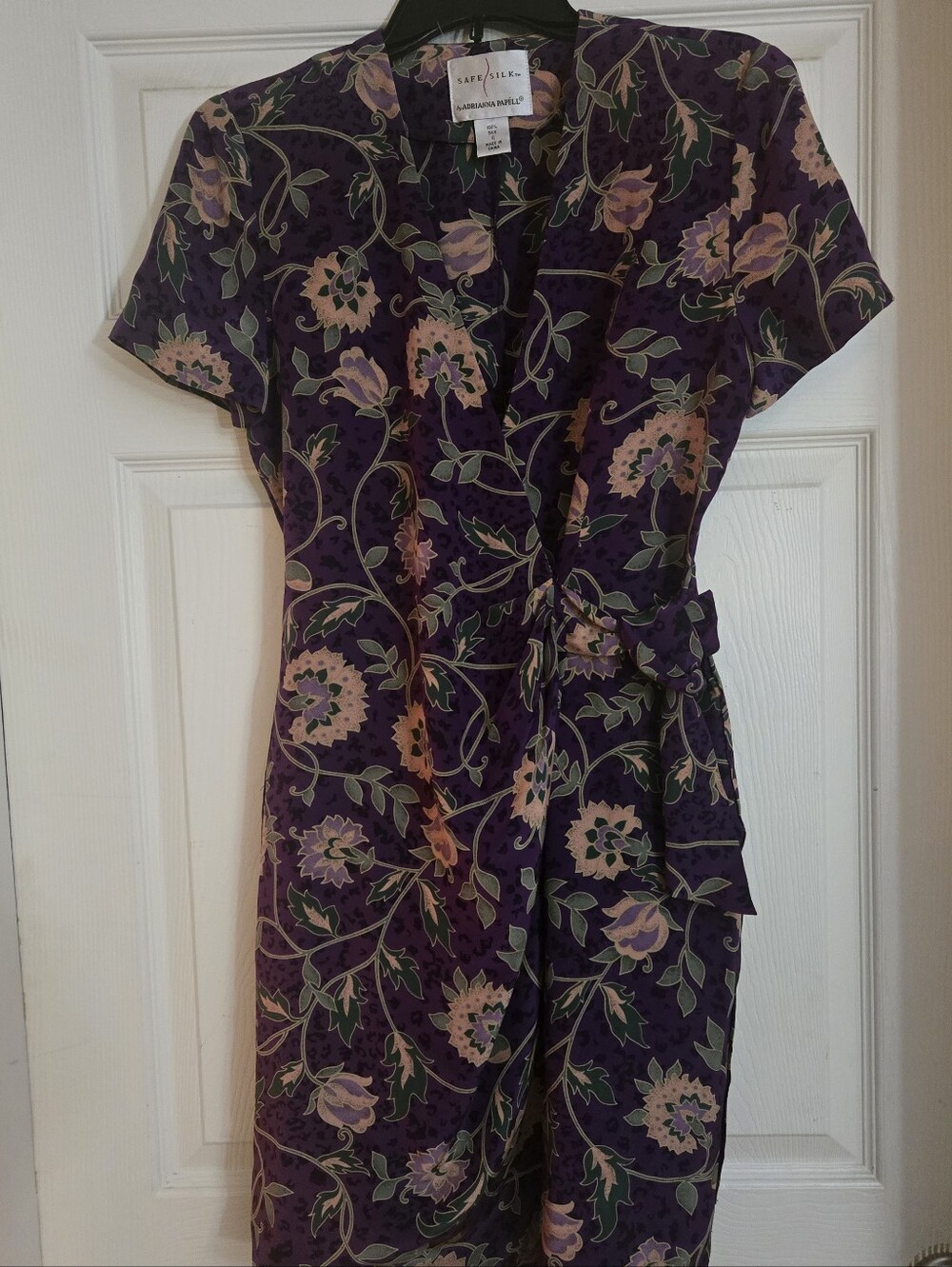 Stunning Vintage Adrianna Papell 100% Silk Wrap Dress ✨